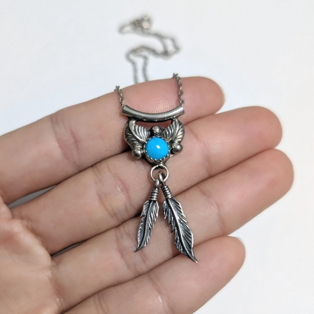 Vintage sterling silver necklace Native American turquoise coral Leaf Feather